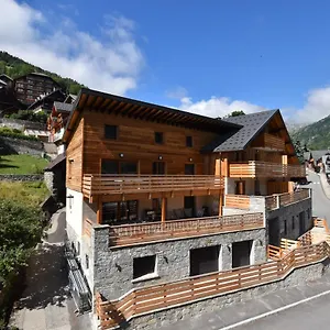 Vaujanylocations - L'etendard Vaujany